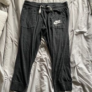 Nike Capri joggers
